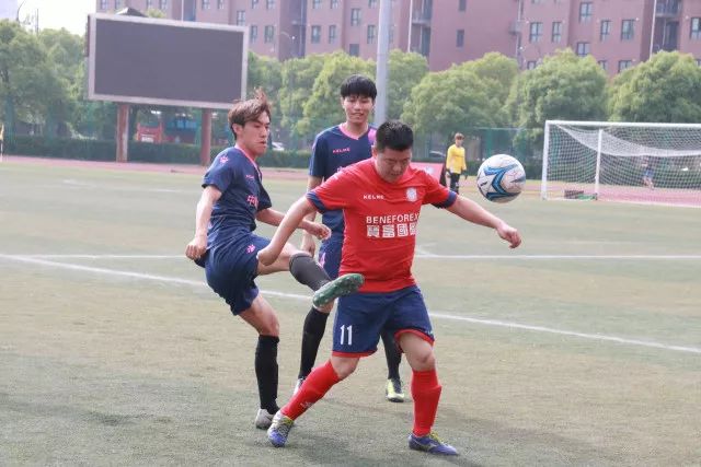 猛龙与伦纳德签订2年1.15亿合约，未来掌控在他手中